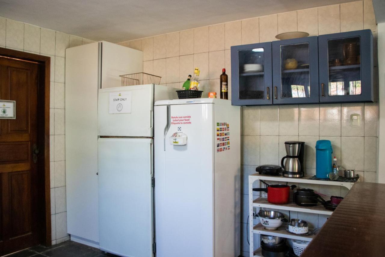 Hostel Papagaio Vila do Abraao Bagian luar foto