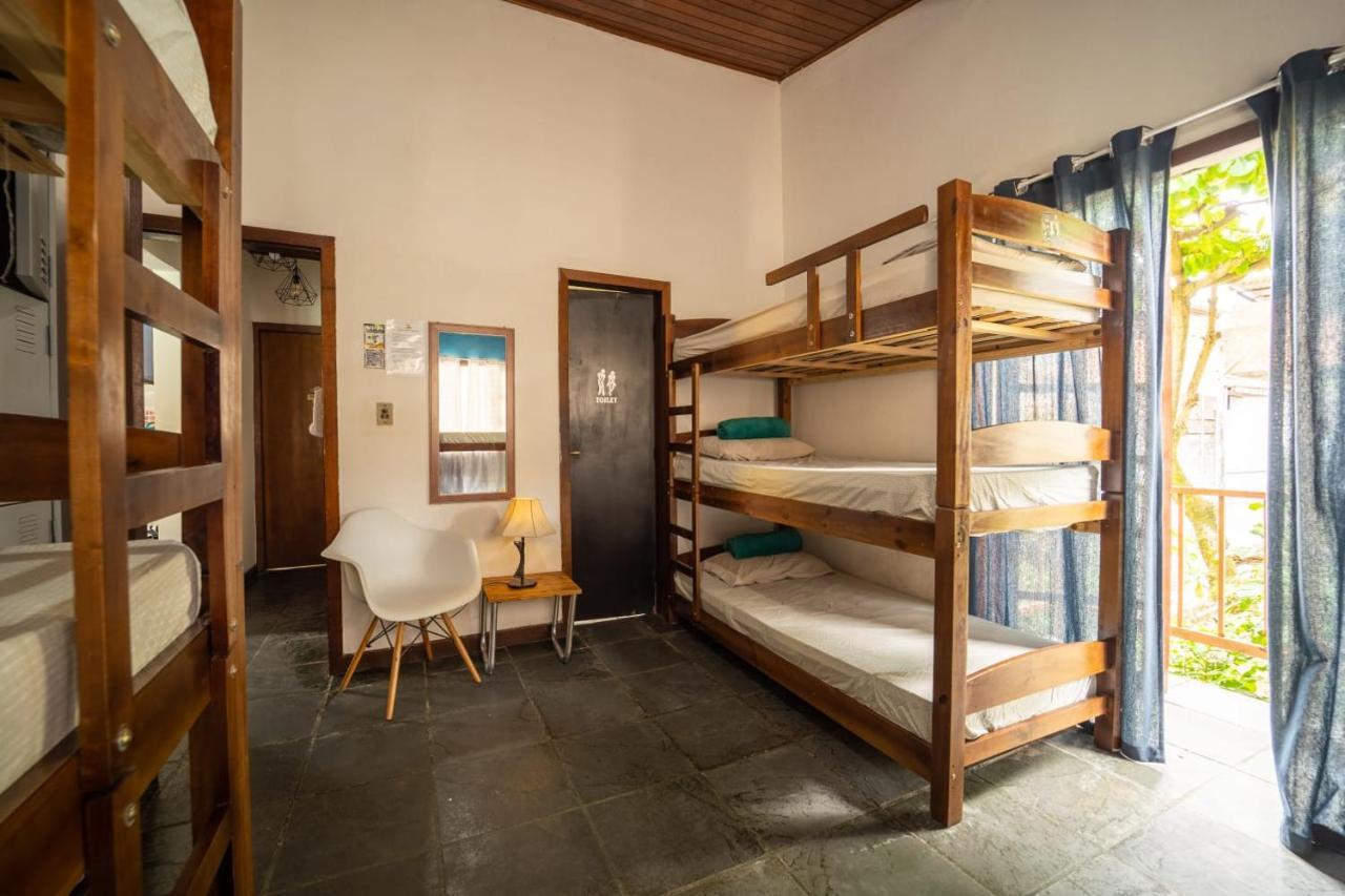 Hostel Papagaio Vila do Abraao Bagian luar foto