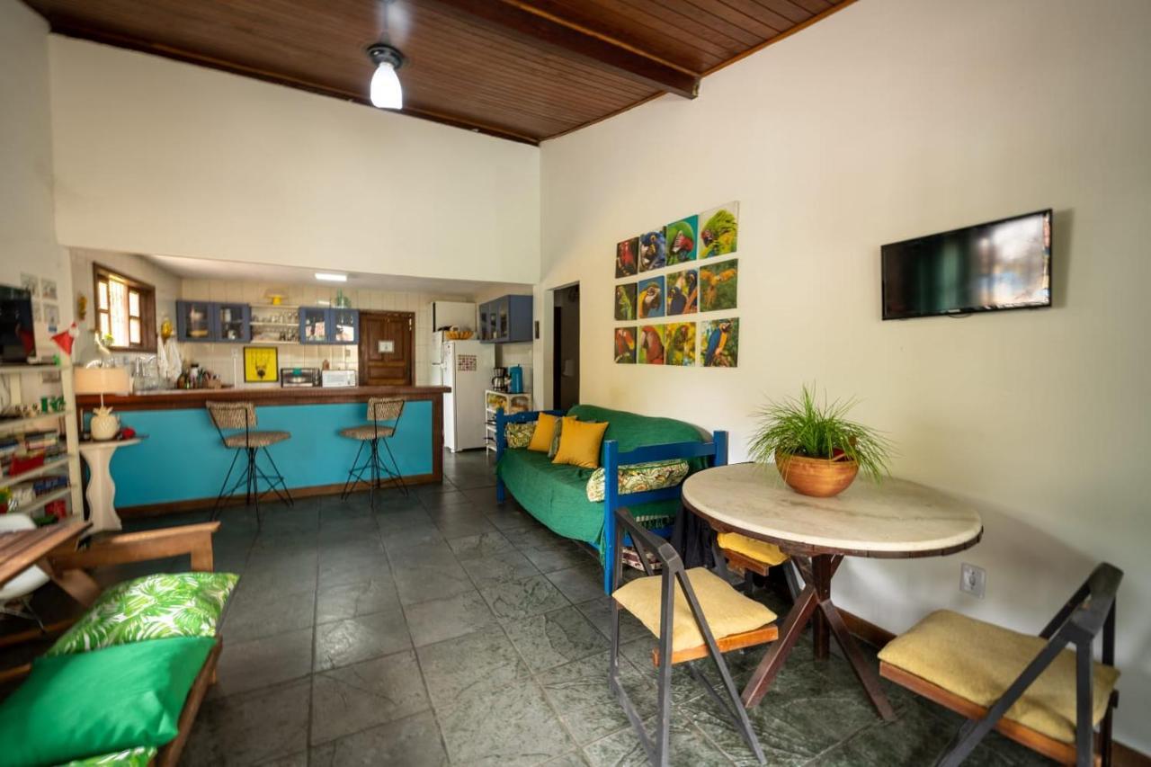 Hostel Papagaio Vila do Abraao Bagian luar foto